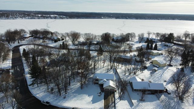 903 Geneva Drive, Alexandria, MN 56308