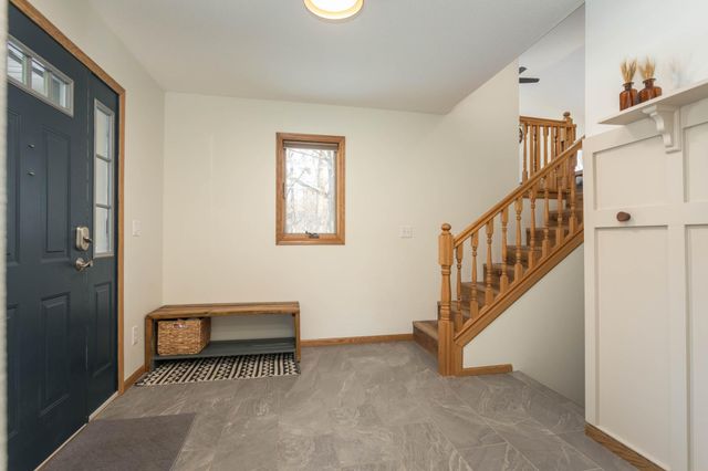 903 Geneva Drive, Alexandria, MN 56308