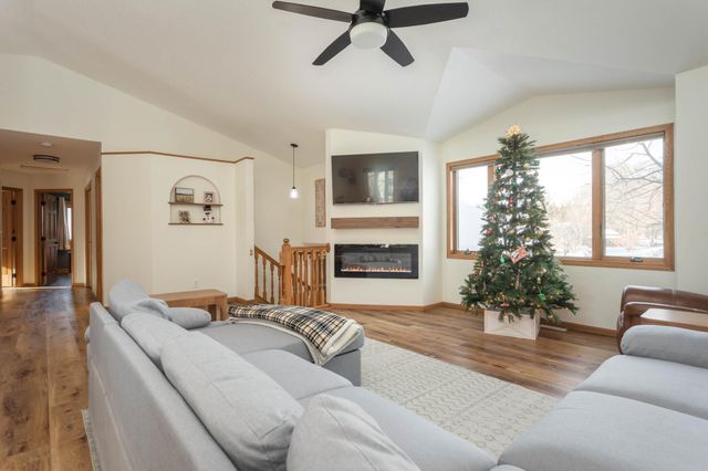 903 Geneva Drive, Alexandria, MN 56308