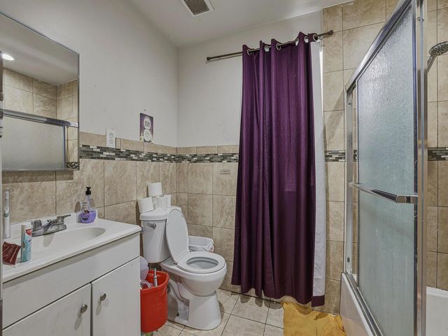 1757 NW 1st Street, Miami, FL 33125