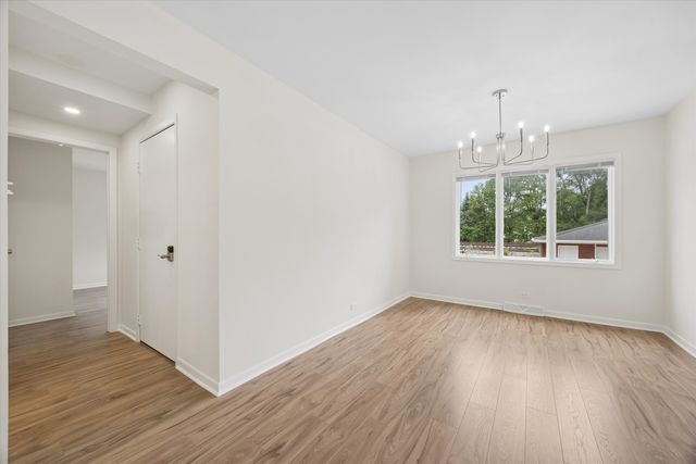 801 Barnsdale Road 2, La Grange Park, IL 60526
