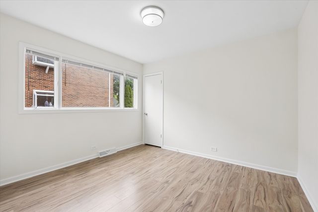 801 Barnsdale Road 2, La Grange Park, IL 60526