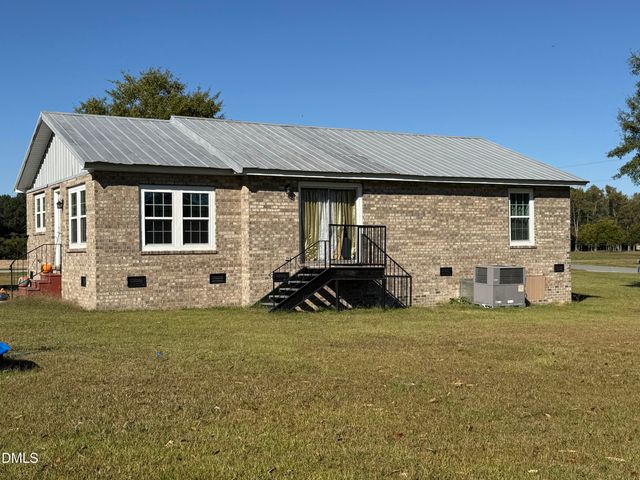 130 Fitzgerald Road, Selma, NC 27576