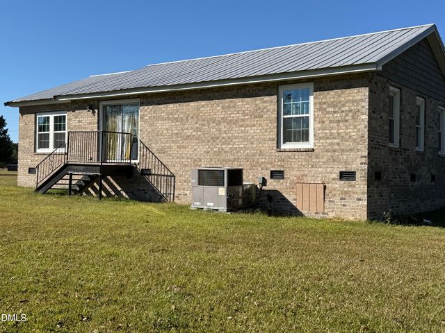 130 Fitzgerald Road, Selma, NC 27576