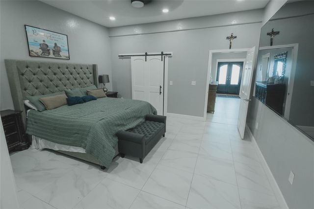 918 Fresa Road, Pasadena, TX 77502