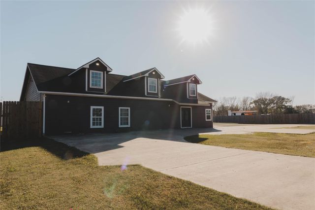 918 Fresa Road, Pasadena, TX 77502