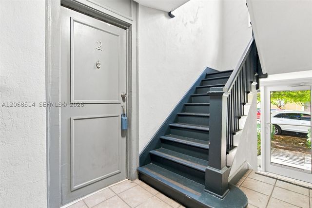 119 Menores Ave 2, Coral Gables, FL 33134