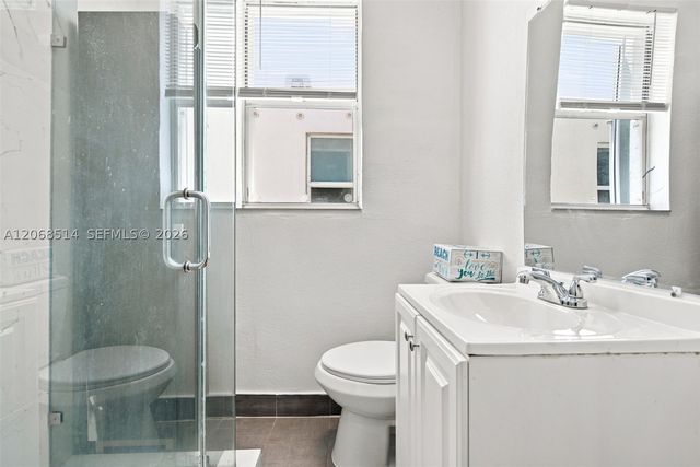119 Menores Ave 2, Coral Gables, FL 33134