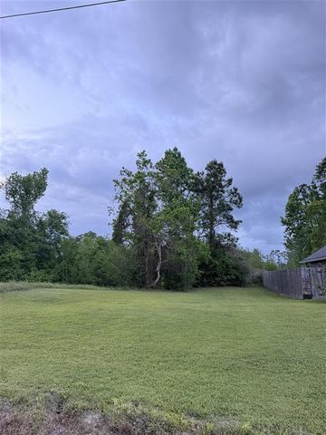 Ethel Drive, Lake Charles, LA 70611