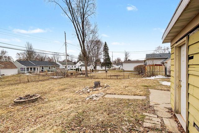 927 SPENCE STREET, Green Bay, WI 54304