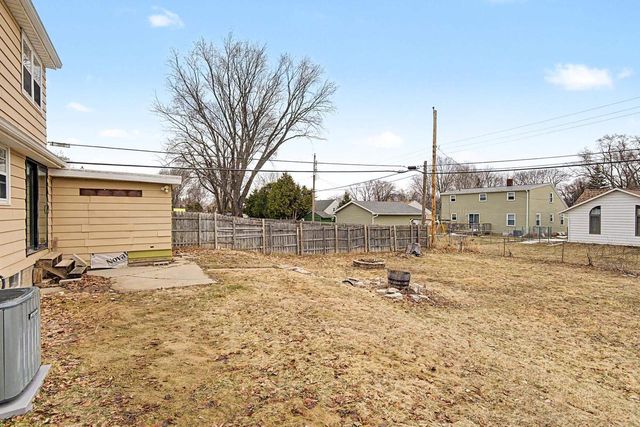 927 SPENCE STREET, Green Bay, WI 54304