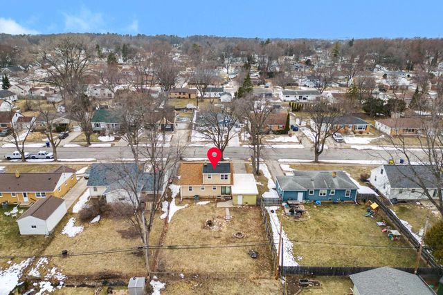 927 SPENCE STREET, Green Bay, WI 54304