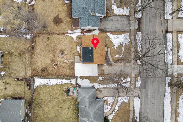 927 SPENCE STREET, Green Bay, WI 54304