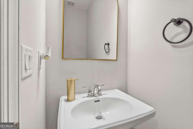 2022 Drew Drive NW, Atlanta, GA 30318