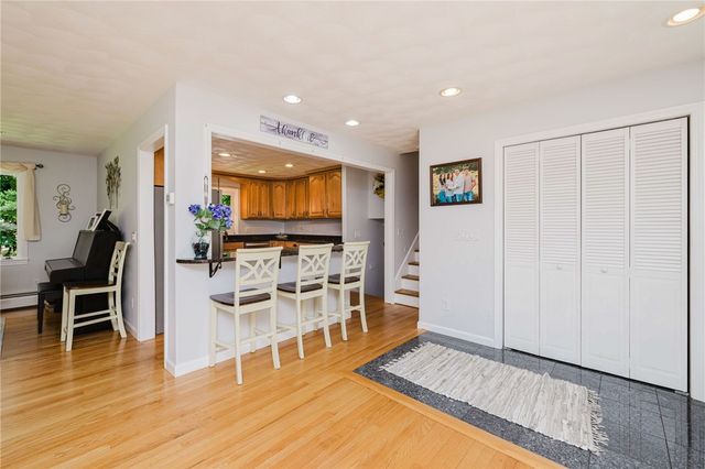 22 Oakview Terrace, Glocester, RI 02857
