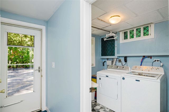 22 Oakview Terrace, Glocester, RI 02857