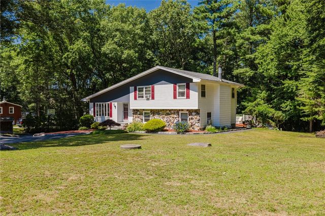 22 Oakview Terrace, Glocester, RI 02857