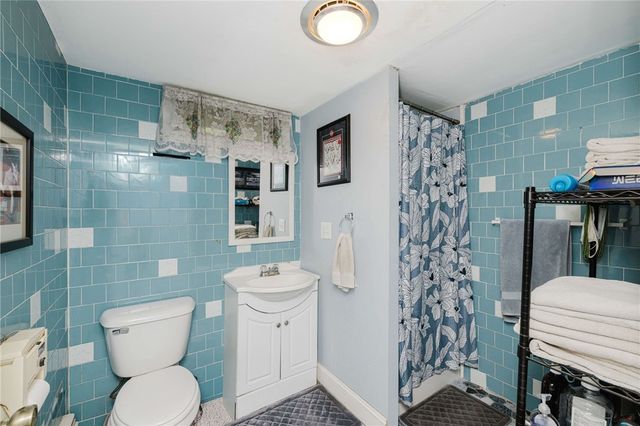 22 Oakview Terrace, Glocester, RI 02857