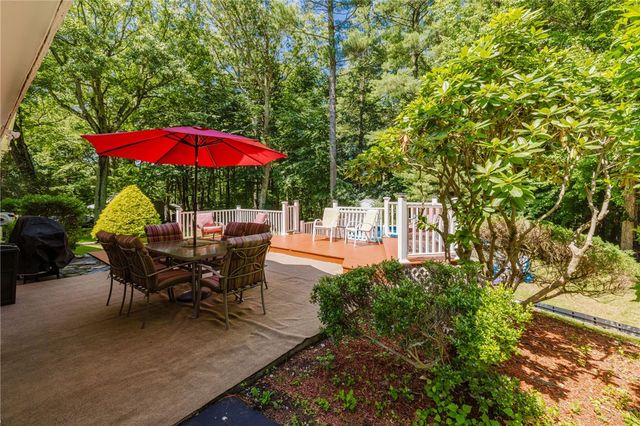 22 Oakview Terrace, Glocester, RI 02857
