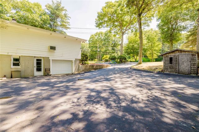 22 Oakview Terrace, Glocester, RI 02857