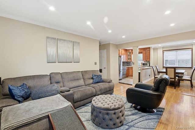 155-24 81st Street 110, Howard Beach, NY 11414