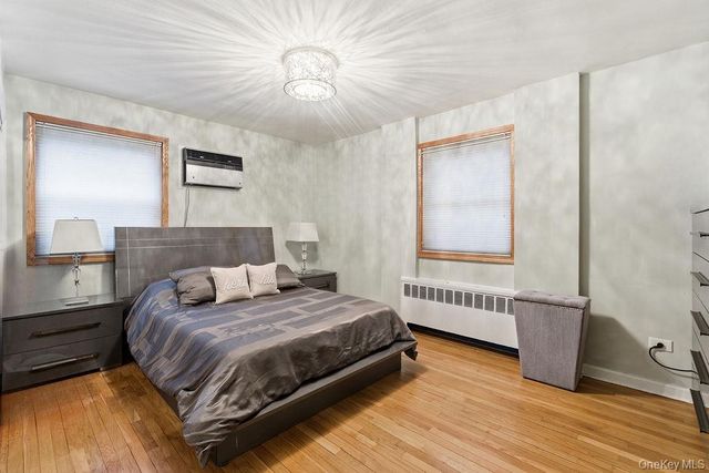 155-24 81st Street 110, Howard Beach, NY 11414