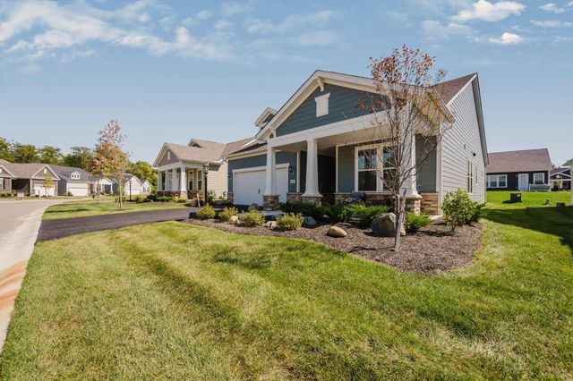 726 Oldcastle Road, Lewis Center, OH 43035