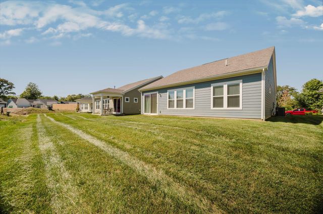 726 Oldcastle Road, Lewis Center, OH 43035
