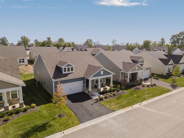 726 Oldcastle Road, Lewis Center, OH 43035