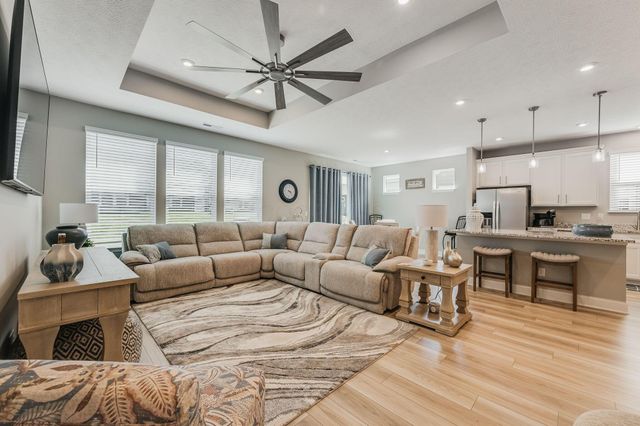 726 Oldcastle Road, Lewis Center, OH 43035