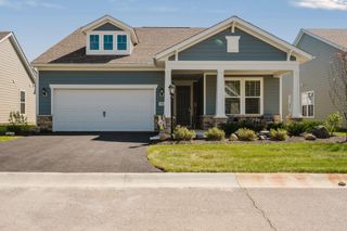 726 Oldcastle Road, Lewis Center, OH 43035