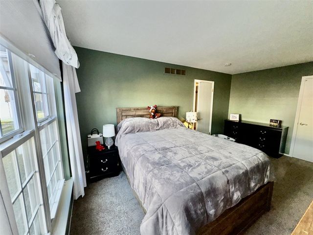 35466 Stillmeadow Lane, Clinton Township, MI 48035