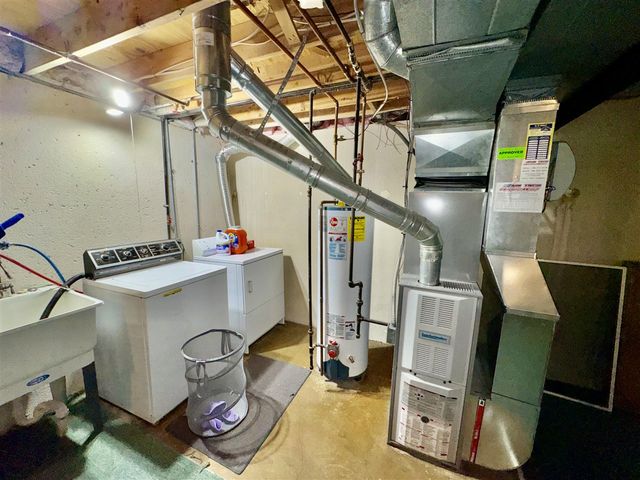 35466 Stillmeadow Lane, Clinton Township, MI 48035