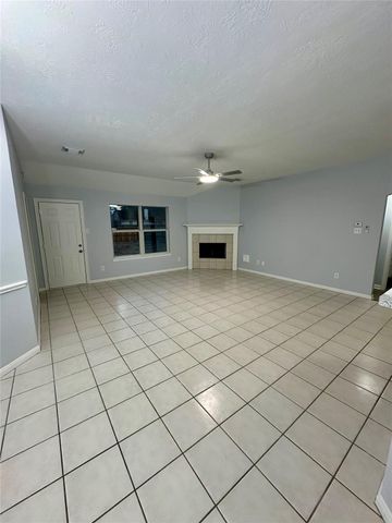 8810 Barron Wood Circle, Houston, TX 77083