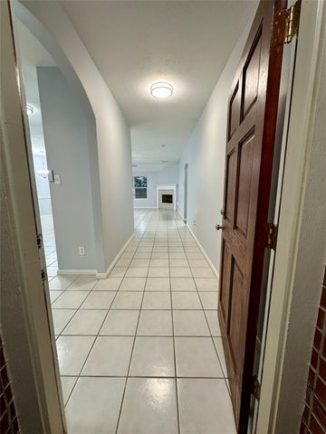 8810 Barron Wood Circle, Houston, TX 77083