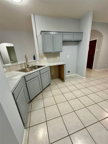 8810 Barron Wood Circle, Houston, TX 77083