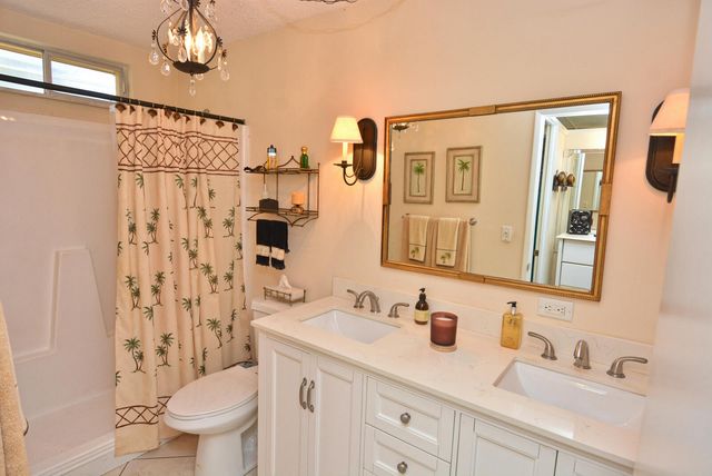 1500 NE 13th Terrace G4, Jensen Beach, FL 34957