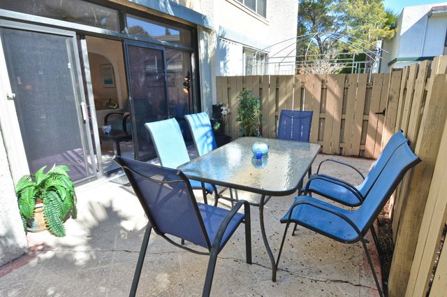 1500 NE 13th Terrace G4, Jensen Beach, FL 34957