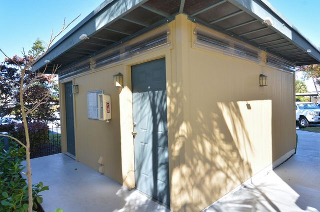 1500 NE 13th Terrace G4, Jensen Beach, FL 34957