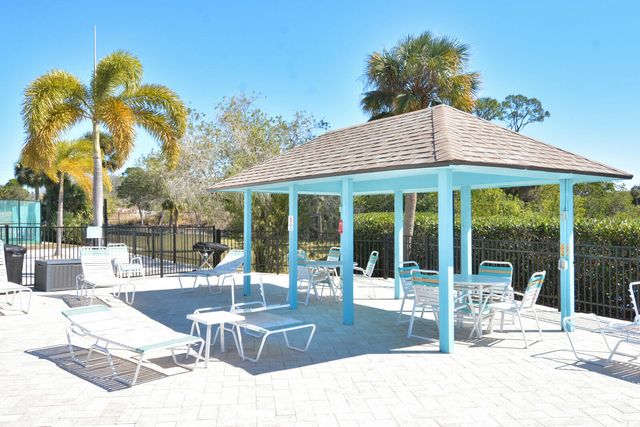 1500 NE 13th Terrace G4, Jensen Beach, FL 34957