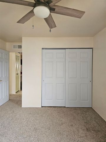 34273 Garfield Circle 5, Fraser, MI 48026