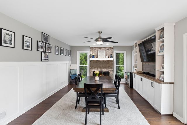 721 Ambria Drive, Mundelein, IL 60060
