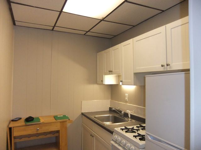 7 Fairfax Road 1, Milton, MA 02186