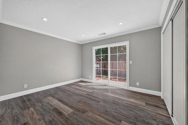 1120 Alberni Street, East Palo Alto, CA 94303