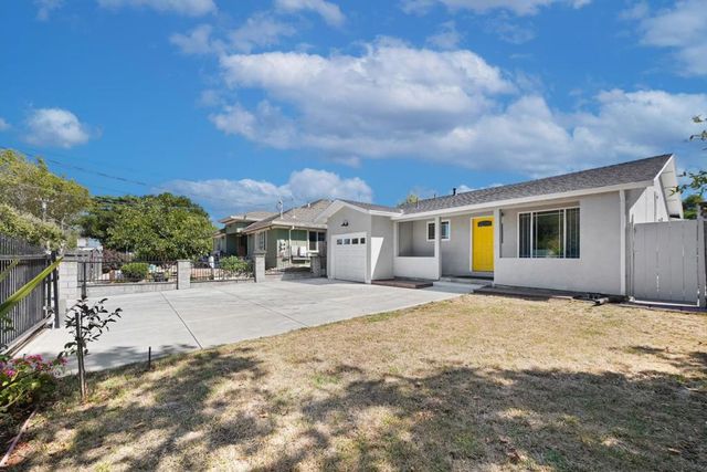1120 Alberni Street, East Palo Alto, CA 94303