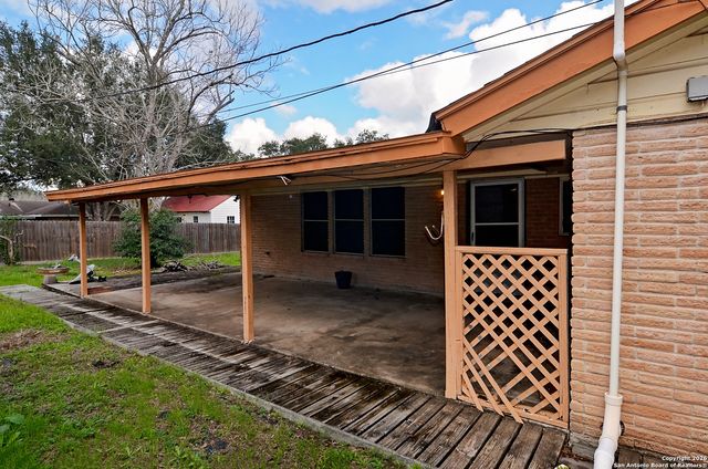 1407 Mockingbird Lane, Beeville, TX 78102