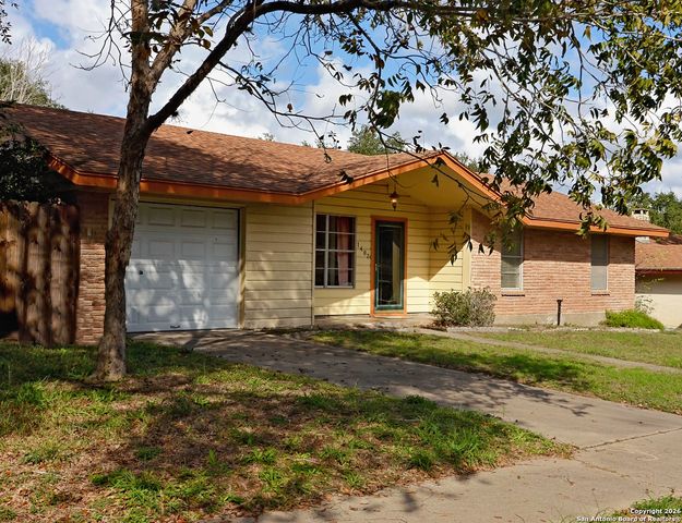 1407 Mockingbird Lane, Beeville, TX 78102