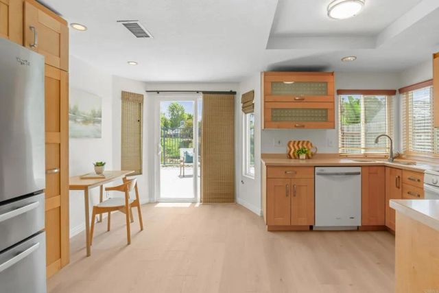 1813 Avenida Segovia, Oceanside, CA 92056