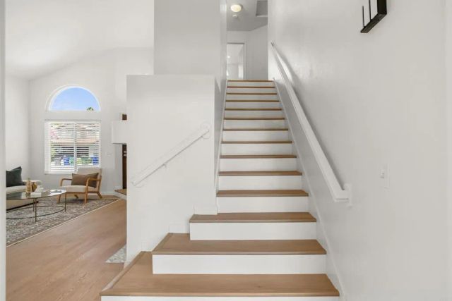1813 Avenida Segovia, Oceanside, CA 92056