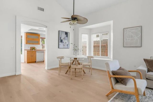 1813 Avenida Segovia, Oceanside, CA 92056